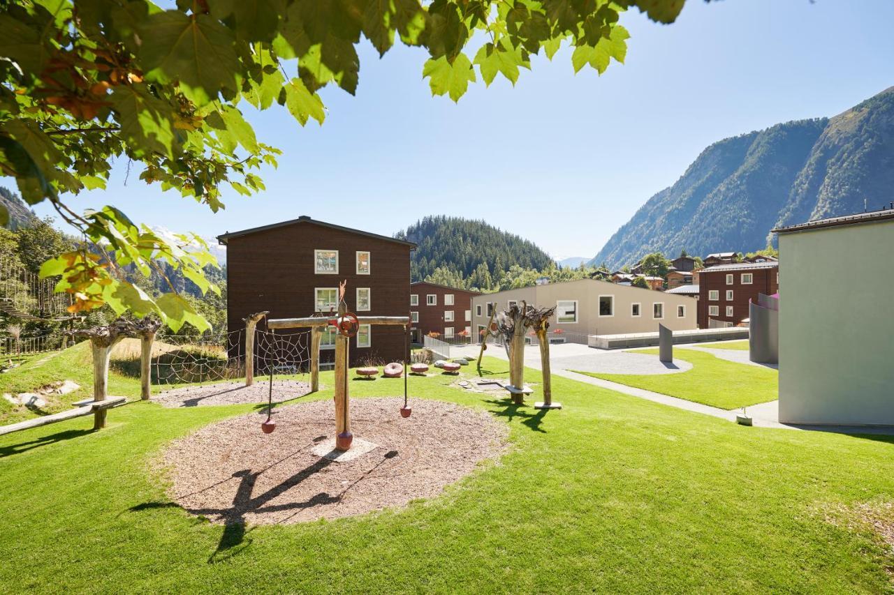 Reka-Feriendorf Blatten-Belalp Blatten bei Naters Buitenkant foto